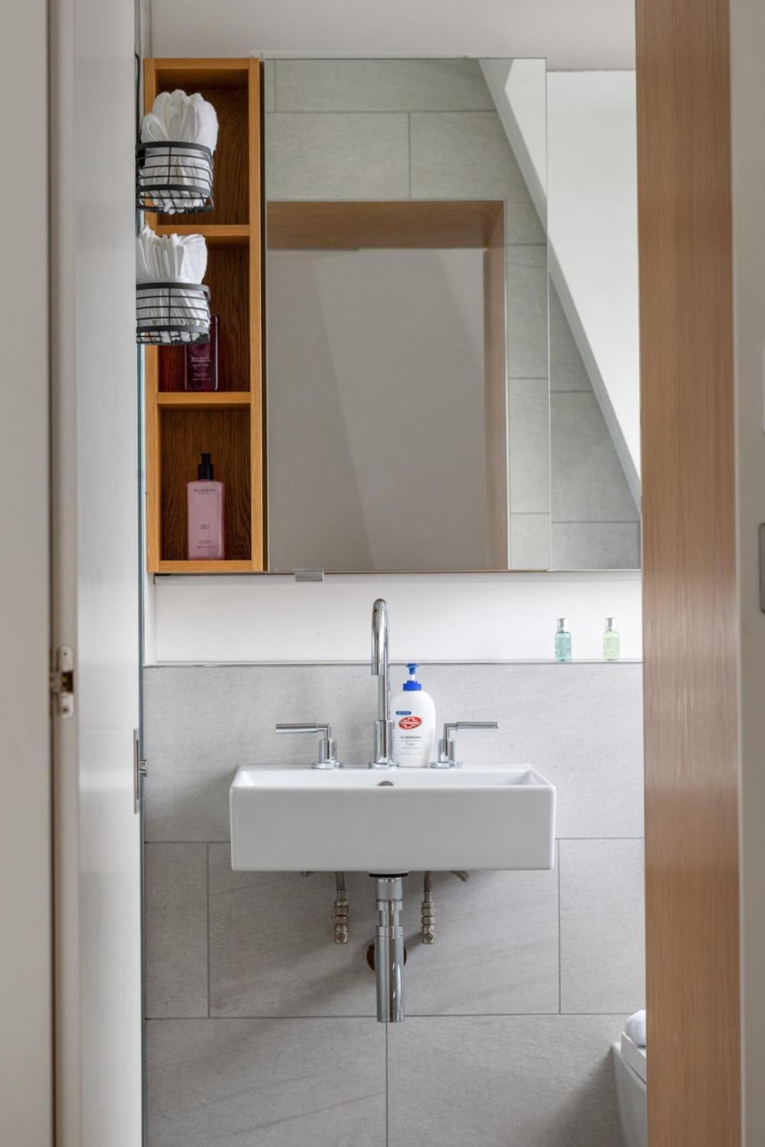 Elegant 3-Bedroom Penthouse In Marble Arch 70 Londra Esterno foto