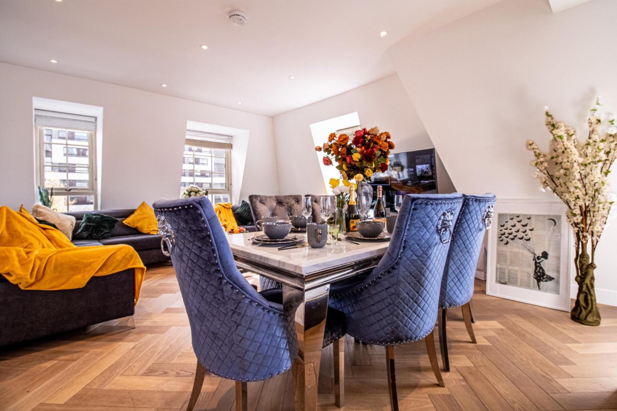 Elegant 3-Bedroom Penthouse In Marble Arch 70 Londra Esterno foto