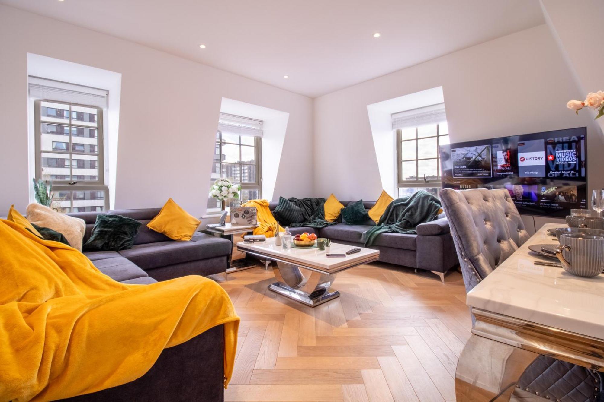 Elegant 3-Bedroom Penthouse In Marble Arch 70 Londra Esterno foto